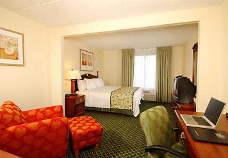 Fairfield Inn And Suites Atlanta Airport South/Sullivan Road Δωμάτιο φωτογραφία